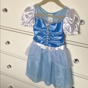 Disney store- Cinderella Princess dress. Sz4